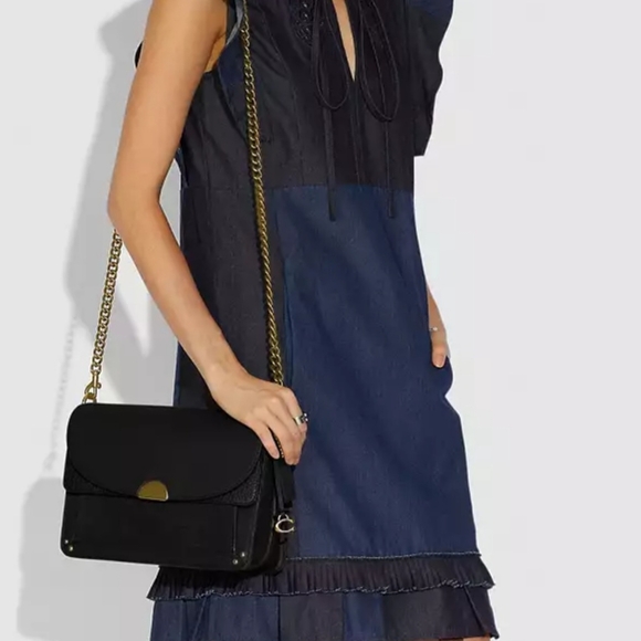 Coach Dreamer Shoulder Bag GUC - Picture 8 of 9